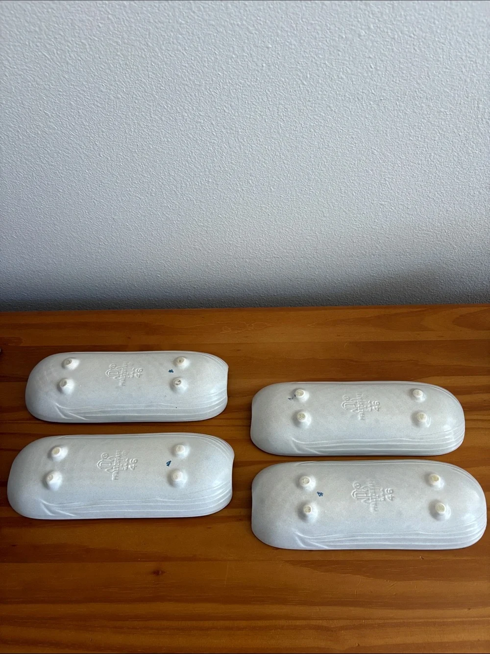 Vintage Pfaltzgraff Yorktowne Stoneware Corn on the Cob Side Dish Tray Set of 4